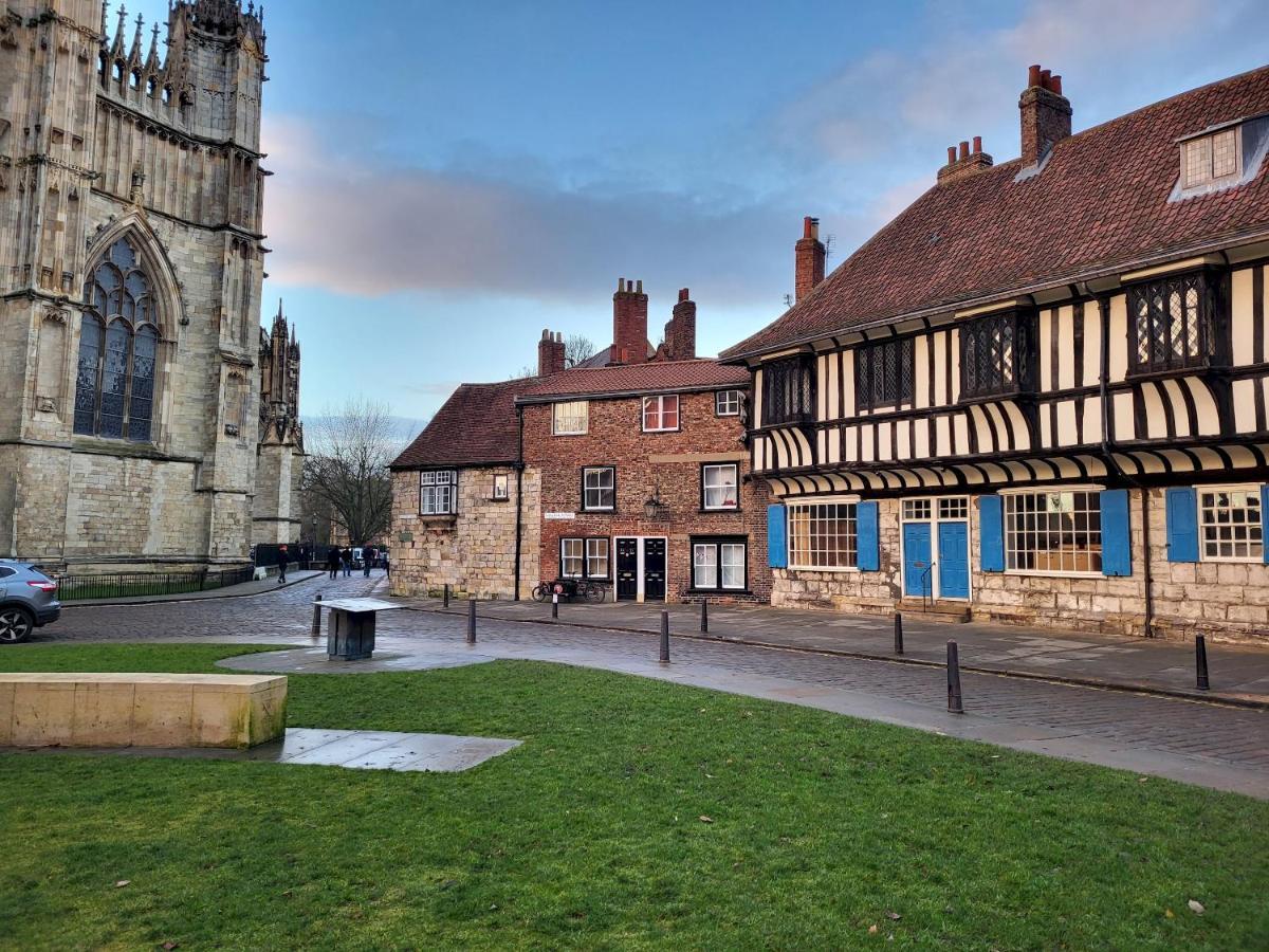 York Minster View Vila Exterior foto